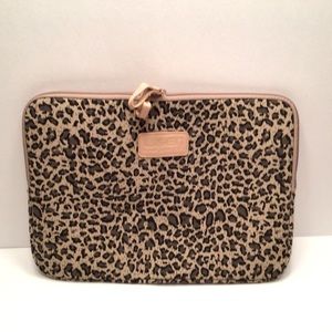 NWOT LISEN Laptop Sleeve